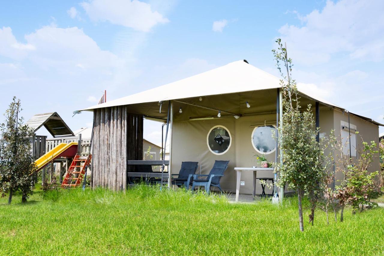 Boerderij Camping Nixhoeve Genderen ภายนอก รูปภาพ