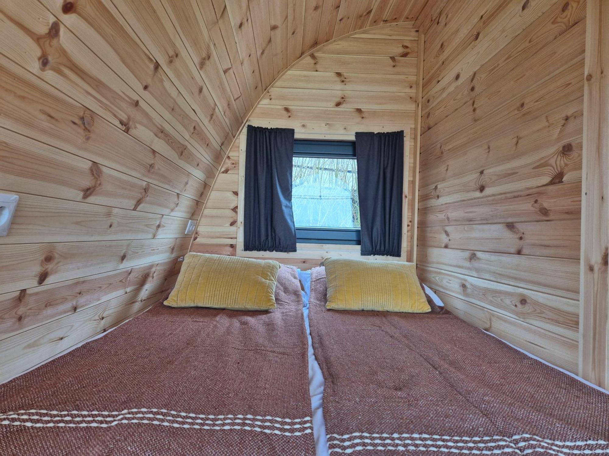 Boerderij Camping Nixhoeve Genderen ภายนอก รูปภาพ